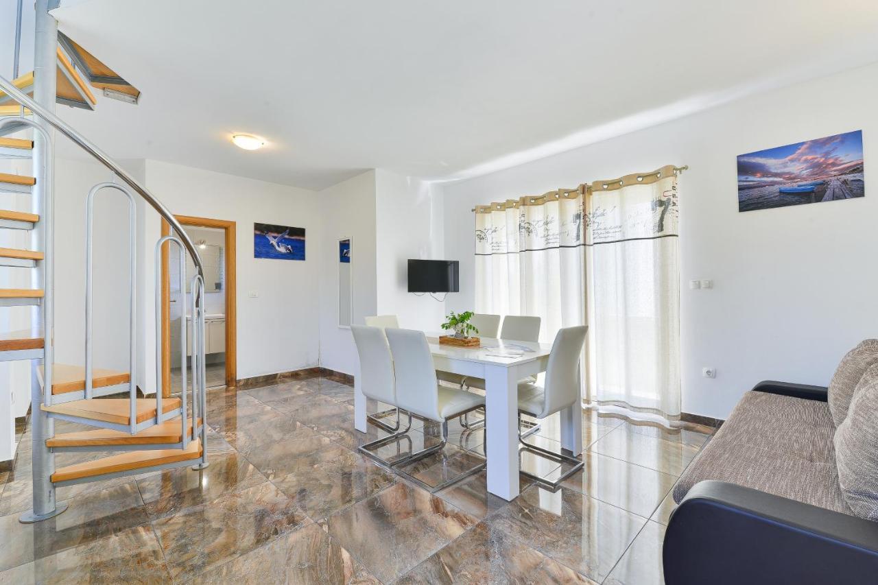 Apartments By The Sea Nin, Zadar - 13172 Exterior foto