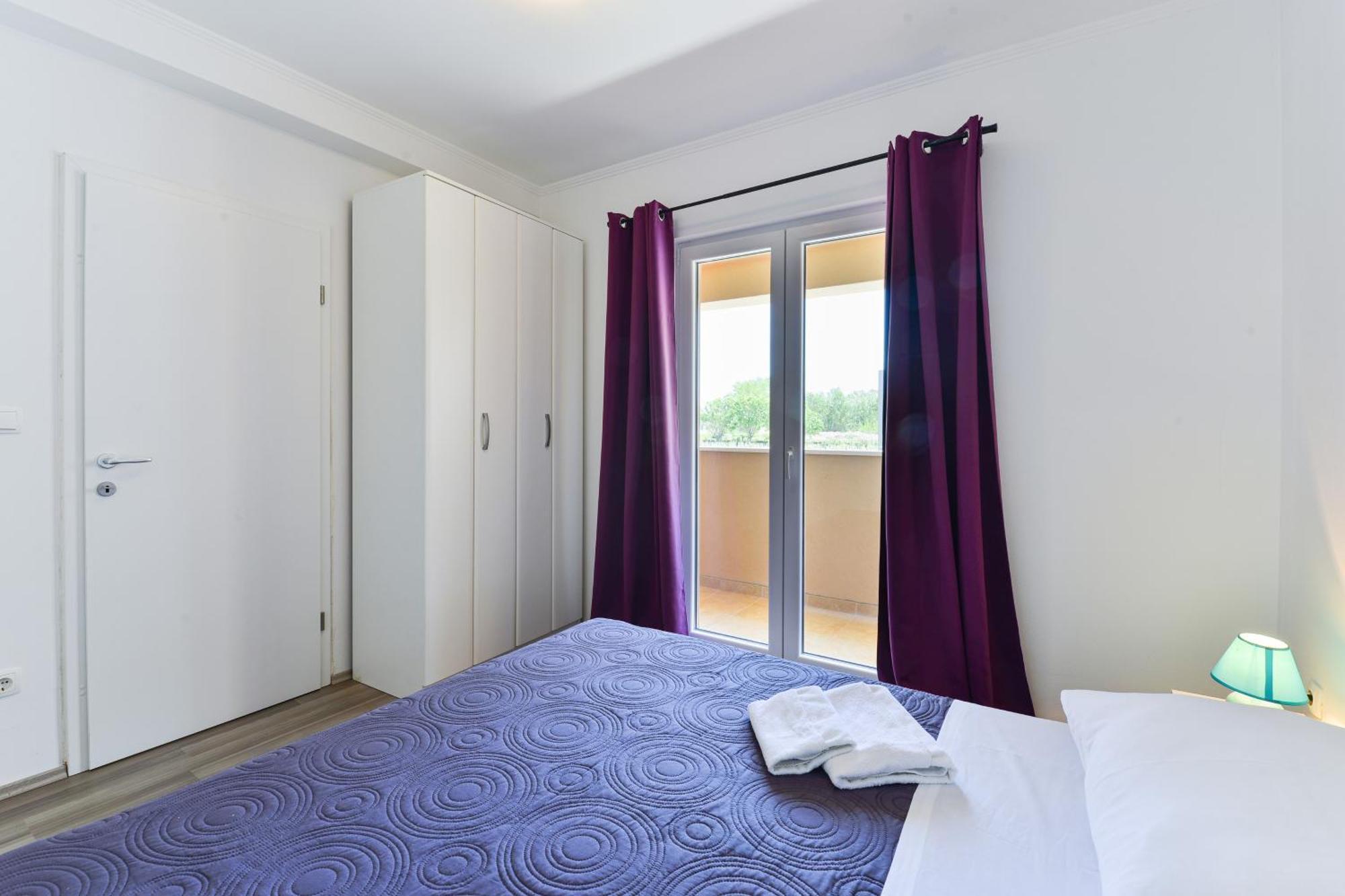 Apartments By The Sea Nin, Zadar - 13172 Cameră foto